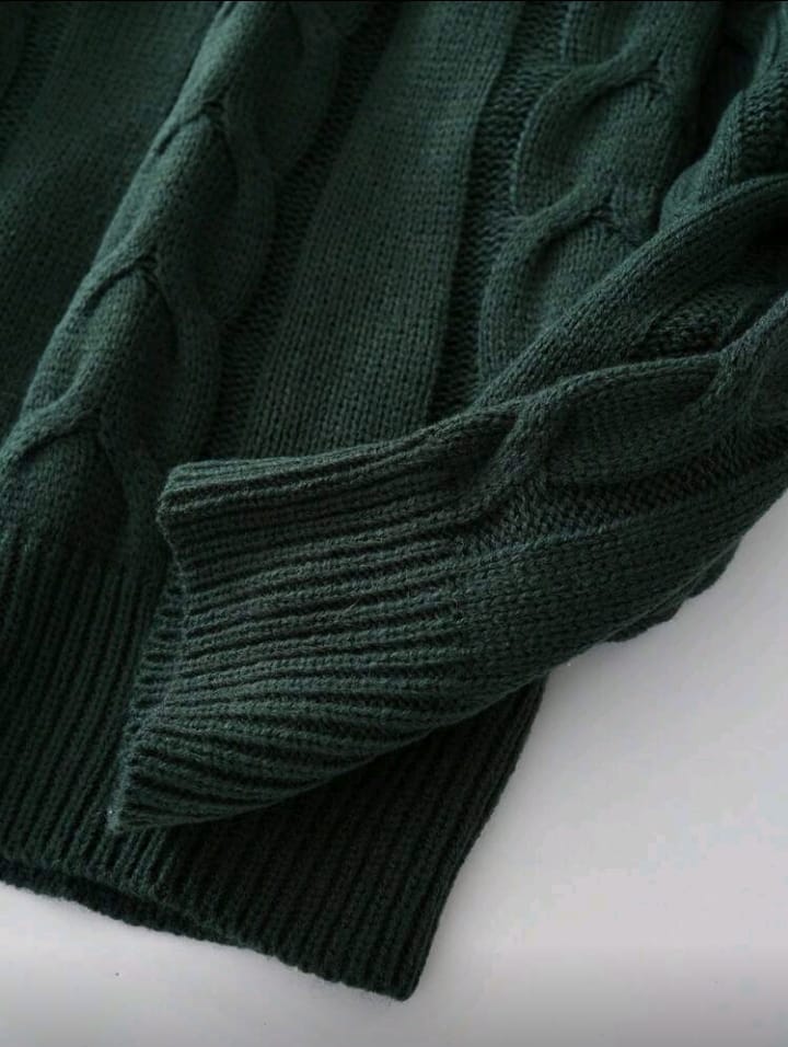 Deep Forest Green Cable-Knit Sweater